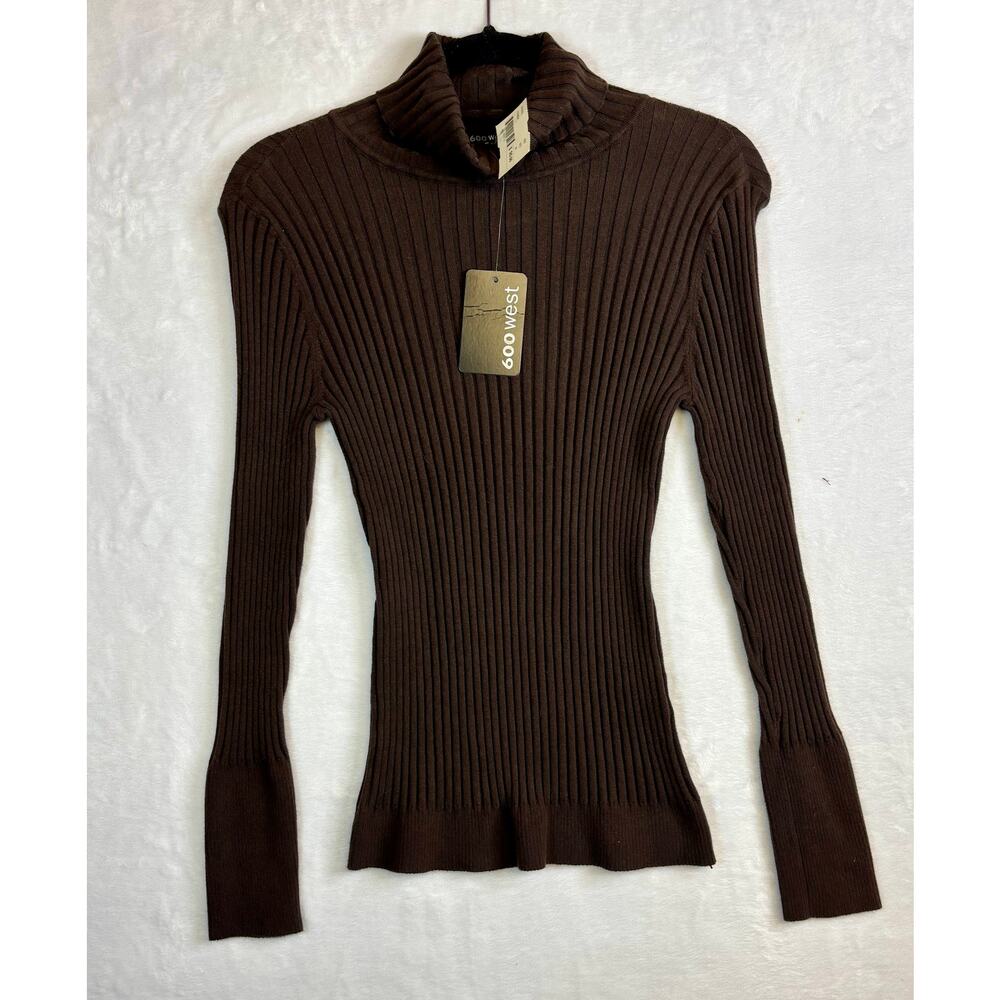 600 West New With Tags Brown Cable Knit Turtleneck Sweater